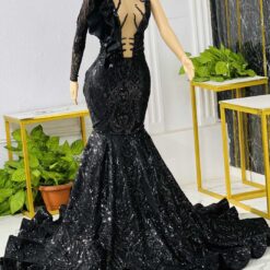 Daisy Long lace prom dress